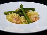 Fusilli aux crevettes, asperges vertes & pesto maison