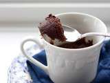 ﻿Brownie sans lactose dans une tasse