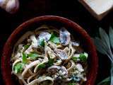 Fettuccine aux champignons et à la sauge