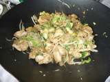 Wok de poulet aux 5 epices