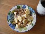 Petit déjeuner gourmand fruit et céréales