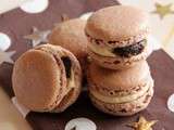 Macarons au chocolat garnis au foie gras & aux figues