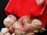 Biscuits  comme un macaron  à la crème de rose de Damas