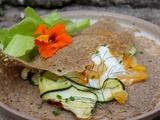 Galette pur sarrasin, courgettes dentelles au fenouil, haddock et yaourt de brebis