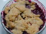 Crumble aux fruits rouges et à la cannelle