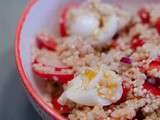 Salade de tomates, de radis et de céréales