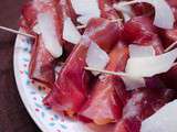 Tapas de bresaola roulé à la nectarine