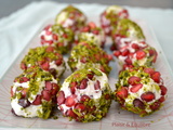 Bouchées apéritives au fromage frais, grenade et pistaches