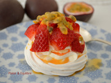 Pavlova aux fraises et fruits de la passion {Bataille Food #124}