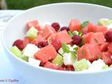 Salade d’été (pastèque, framboises, concombre, feta)