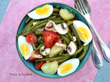 Salade de haricots verts, tomates, pommes de terre et œufs