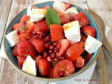 Salade de tomates, fraises et grenade