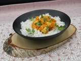Curry de poulet aux carottes et lait de coco