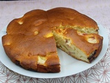 Gâteau moelleux aux pêches