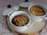 Mini-clafoutis aux pommes en cocotte