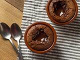 Gâteau de lave fondu au chocolat maison