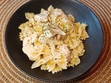 Farfalle au poulet et crème
