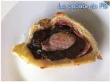 Filet mignon en croûte aux pruneaux et au lard fumé