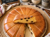 Gâteau moelleux au lait concentré sucré et aux pépites de chocolat sans cacao