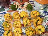 Mini bouchées tomates herbes de Provence, patate douce rôtie, crevette curry miel