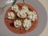 Minis crêpes roses à la pâte de speculos et chantilly