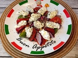 Salade de tomates multicolores au chèvre frais