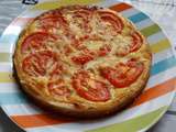 Tarte au thon, moutarde et à la tomate