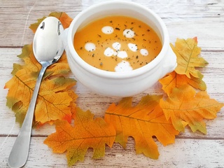 Velouté de potimarron, lentilles corail et lait de coco au Thermomix