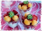 Verrine mousse de pêche melon et fraises