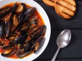 Avez-vous déjà goûté une soupe de moules préparée à la perfection