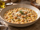 Cette pasta e ceci devient crémeuse sans ajouter une goutte de crème