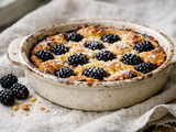 Clafoutis aux mûres facile : recette inratable et anti-gaspi
