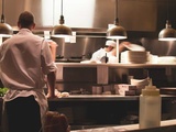 Table en inox est idéale pour la cuisine