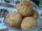 Beignets boules de riz au fromage