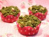 Muffins au cassis et crumble au thé matcha