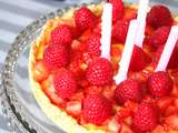 Tarte au citron, fraises et framboises