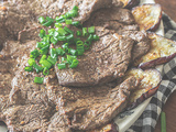 Aubergines fondantes & filet de bœuf cuisiné à la chinoise