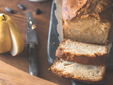 Cake moelleux aux amandes & aux poires, saveur fève Tonka