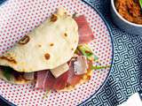 Piadine speck et pesto rosso