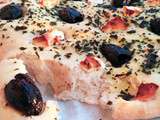 Focaccia olives noires, feta et basilic # Escapade en cuisine