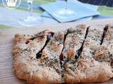 Fougasse tomate, jambon, olives