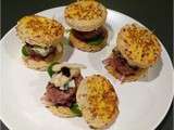 Mini-burgers au roquefort et poire