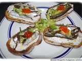 Tartines de sprats fumes