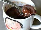 Mug cake au chocolat coulant