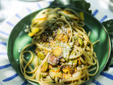 Pâtes aux courgettes et fleurs du potager, façon Nerano