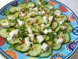 Salade de concombre, avocat, feta