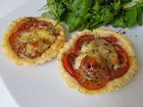 Tartelettes aux tomates cocktail et rocamadour