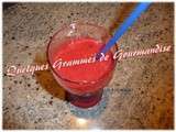 Smoothie aux fruits rouges