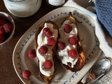 Aubergines rôties au Miel et au Thym – Yaourt Grec – Framboises
