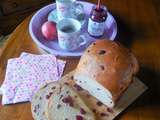 Brioche aux cranberries parfumée à l’eau de rose